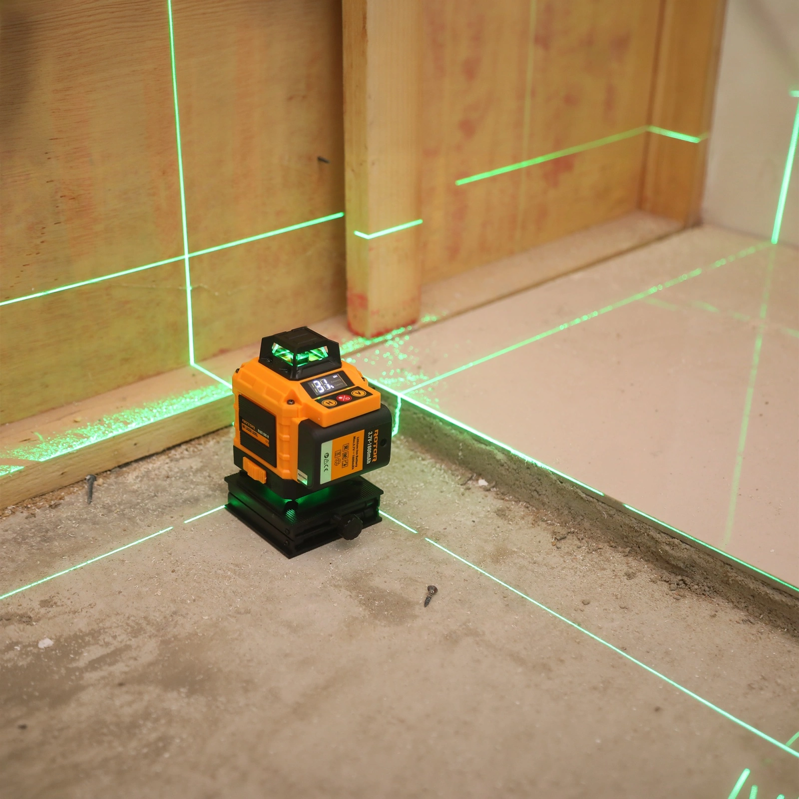 ROTOR 4D E4DT-DB-M Лазерен нивелир с LCD дисплей и тринога, 16 линии ±2 mm/5m, 4×360°, 25 м, Време за нивелиране ≤ 5s, 06111588